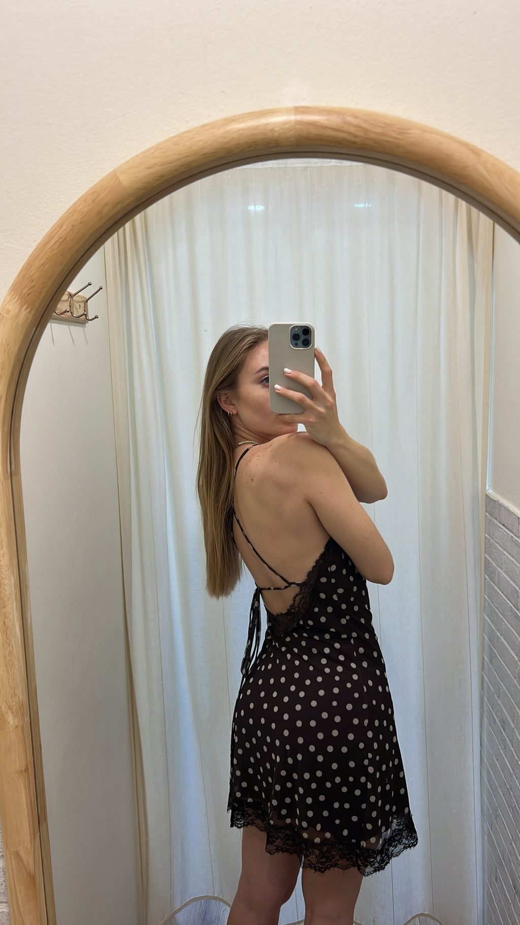 Vestito a pois marrone