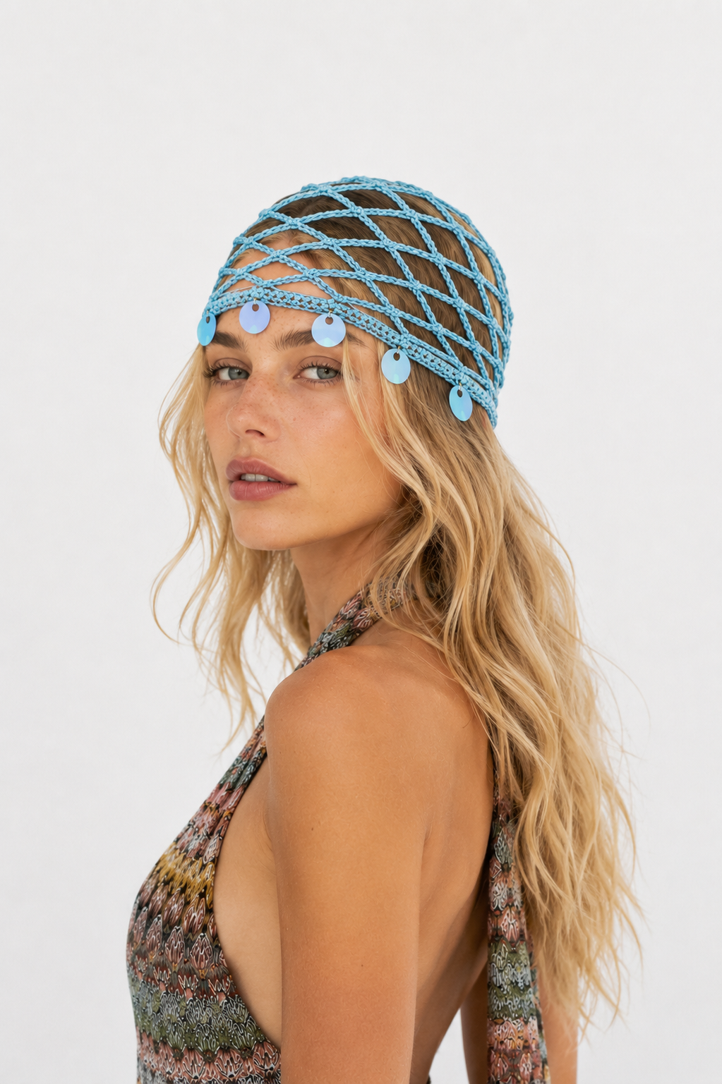 Cappello crochet celeste